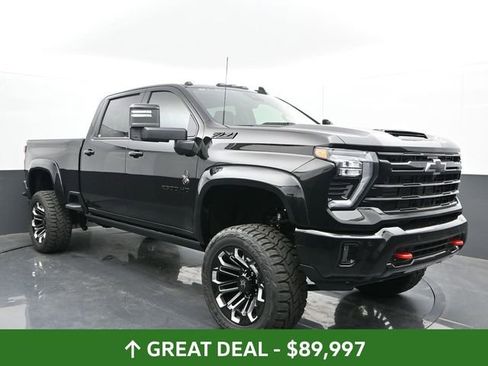 Used 2025 Chevrolet Silverado 2500 LTZ w/ Trail Boss Package image 2