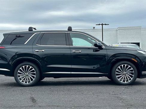 New 2025 Hyundai Palisade Calligraphy image 3