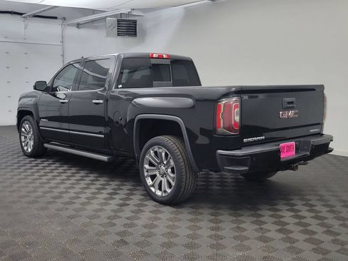Used 2018 GMC Sierra 1500 Denali w/ Denali Ultimate Package AWD/4WD image 2