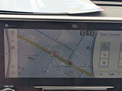 Used 2020 Toyota Highlander Platinum FWD image 13