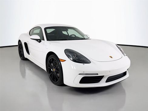 Used 2022 Porsche 718 Cayman RWD image 25