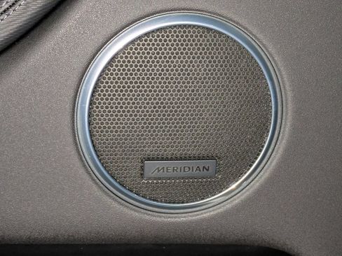 New 2026 Land Rover Discovery Sport Landmark AWD/4WD image 13