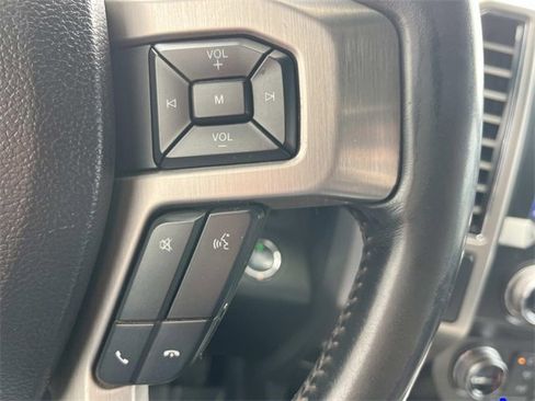 Used 2020 Ford F450 Platinum w/ FX4 Off-Road Package image 31