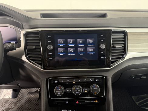 Used 2023 Volkswagen Atlas SEL AWD/4WD image 21
