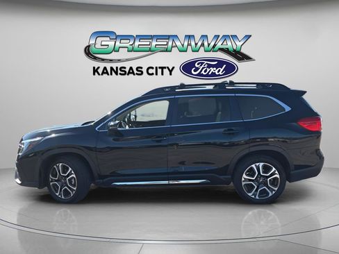 Used 2023 Subaru Ascent Limited AWD/4WD image 4