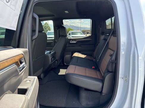New 2026 Chevrolet Silverado 1500 High Country w/ Technology Package AWD/4WD image 16