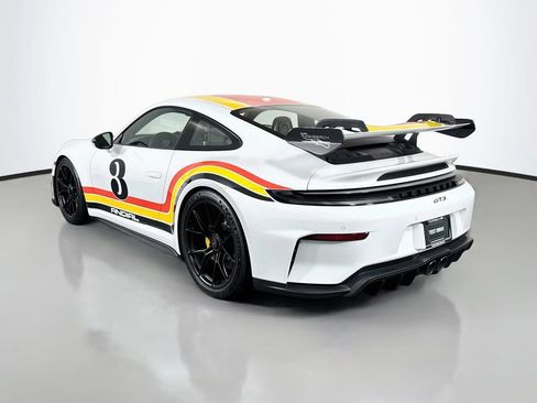 Certified 2026 Porsche 911 GT3 RWD image 4