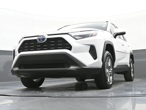 Used 2024 Toyota RAV4 LE image 46