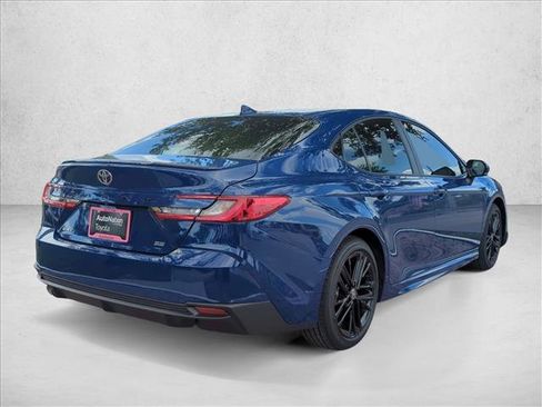 New 2026 Toyota Camry SE FWD image 5
