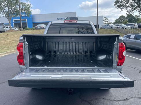 Used 2019 Toyota Tundra SR5 AWD/4WD image 8