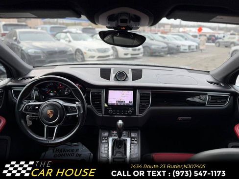 Used 2017 Porsche Macan image 27