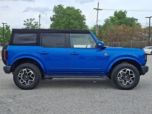 Used 2022 Ford Bronco Outer Banks AWD/4WD image 10
