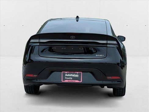 New 2025 Toyota Prius XSE Premium image 8