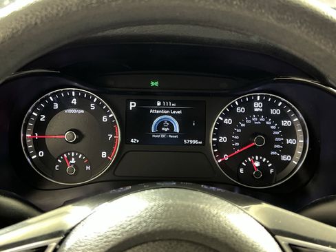 Used 2023 Kia Forte LXS w/ LXS Technology Package image 15