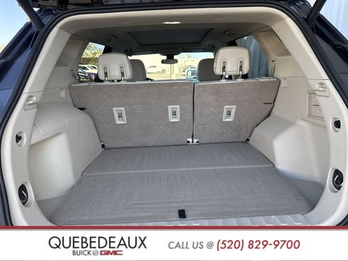 Used 2020 GMC Terrain Denali w/ Denali Premium Package image 9