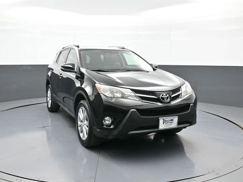 Used 2014 Toyota RAV4 Limited image 3