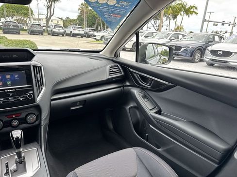 Used 2018 Subaru Crosstrek 2.0i Premium AWD/4WD image 15