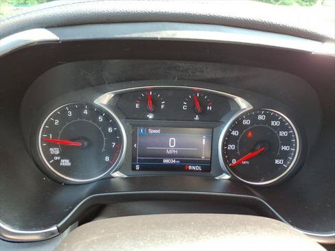Used 2020 Chevrolet Blazer LT FWD image 21