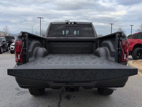 New 2026 RAM 2500 Laramie w/ Night Edition AWD/4WD image 13