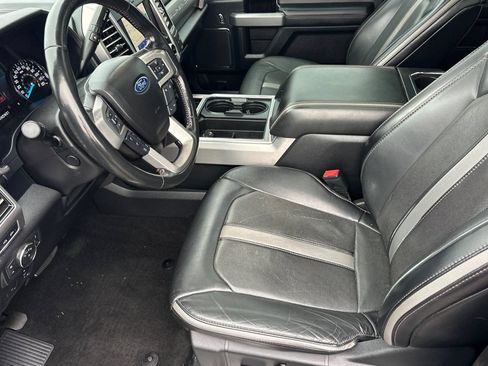 Used 2019 Ford F450 Platinum w/ Platinum Ultimate Package AWD/4WD image 10