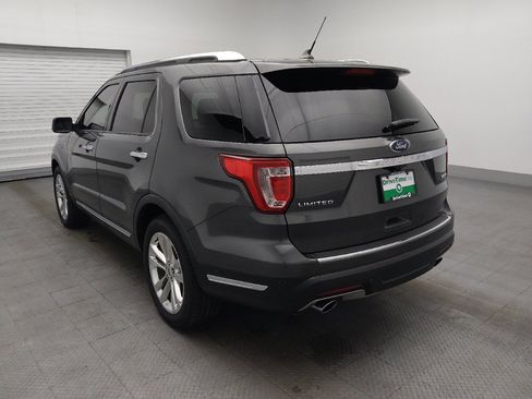 Used 2018 Ford Explorer Limited w/ Equipment Group 301A FWD image 5