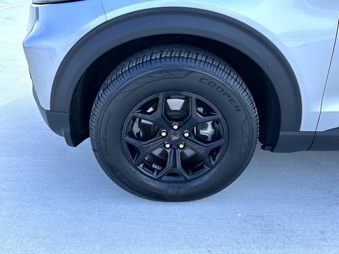 Used 2023 Ford Explorer Timberline w/ Timberline Technology Package AWD/4WD image 25