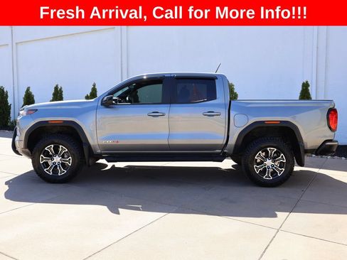 Certified 2023 GMC Canyon AT4 w/ AT4 Premium Package AWD/4WD image 3