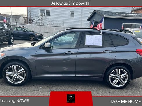 Used 2017 BMW X1 xDrive28i image 2