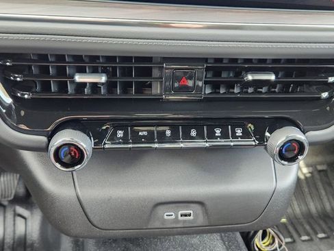New 2025 Chevrolet Tahoe 4WD image 33