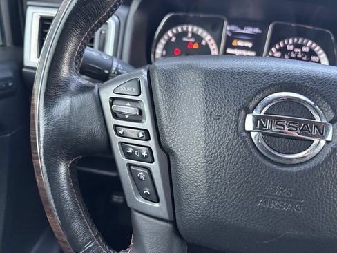 Used 2018 Nissan Titan Platinum Reserve w/ Platinum Utility Package AWD/4WD image 12