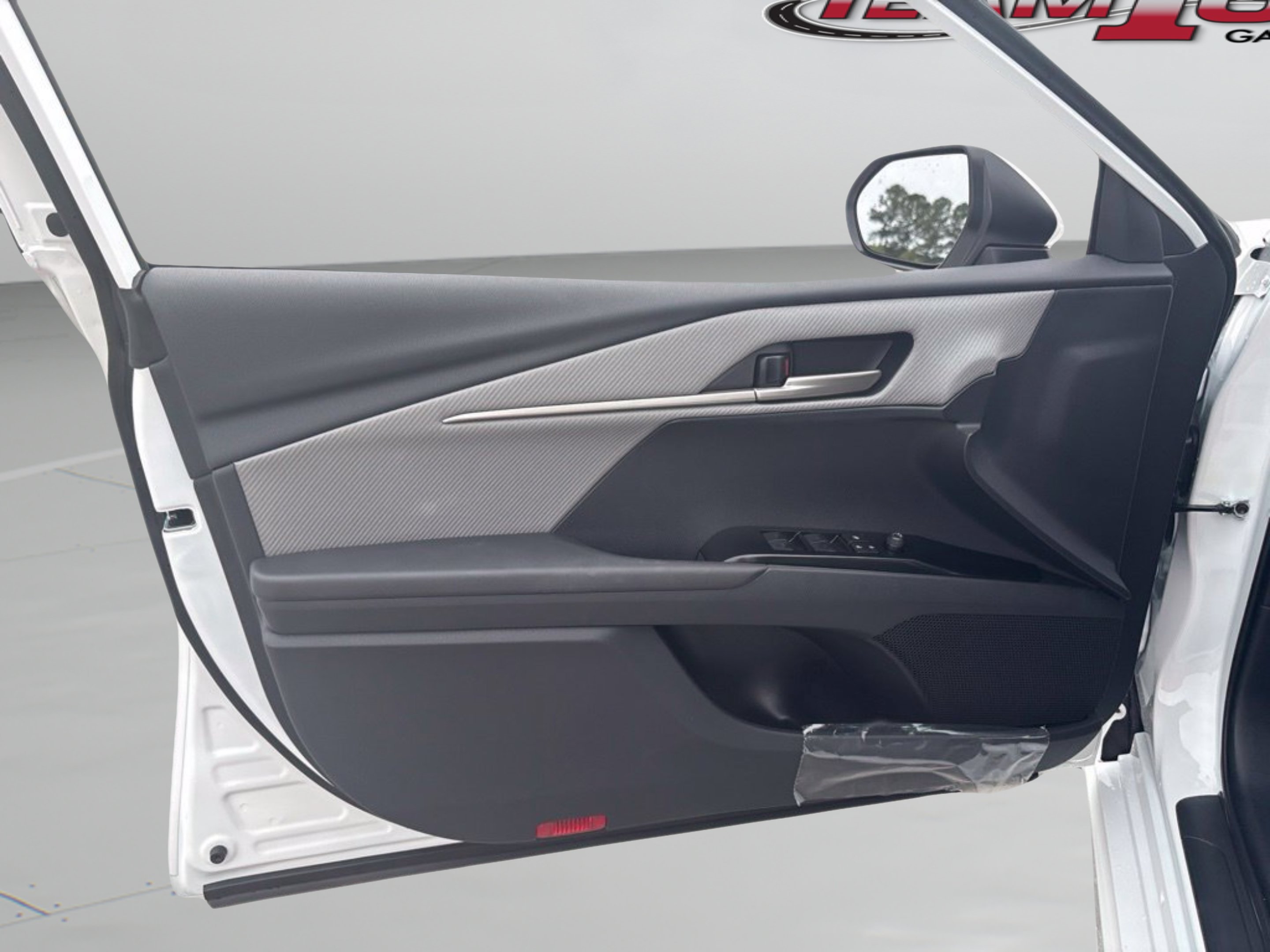 New 2026 Toyota Camry SE FWD image 16