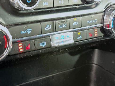 Used 2023 Ford F150 XLT w/ Equipment Group 302A High image 26