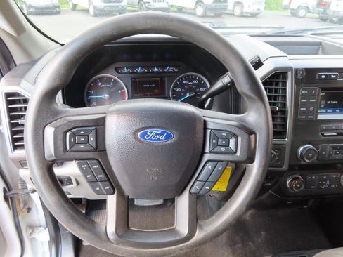 Used 2019 Ford F250 XLT w/ XLT Value Package image 33