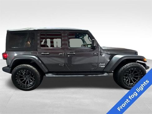Used 2021 Jeep Wrangler Unlimited Sport image 4