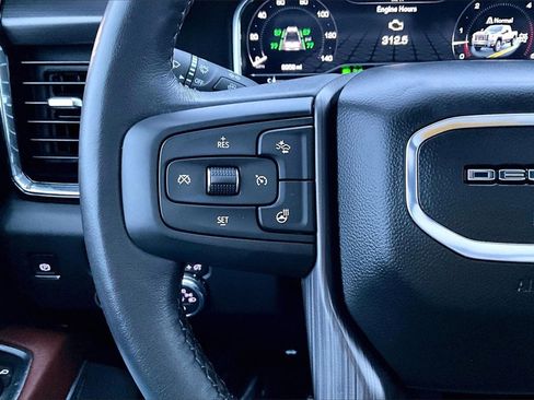 Used 2024 GMC Sierra 3500 Denali Ultimate image 19