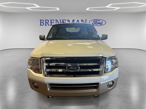 Used 2014 Ford Expedition EL XLT w/ Equipment Group 202A AWD/4WD image 2