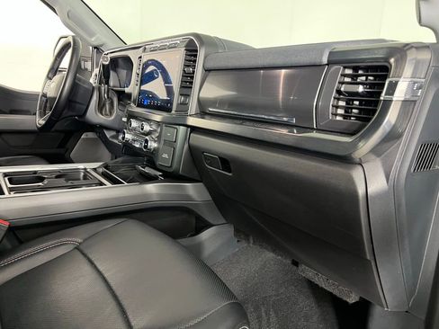 Used 2024 Ford F250 Lariat image 31