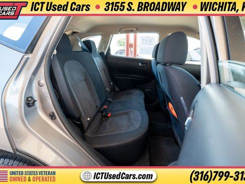 Used 2012 Nissan Rogue S FWD image 10