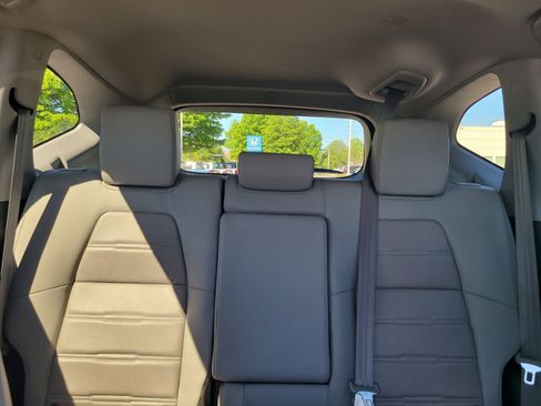 Used 2020 Honda CR-V Touring image 22