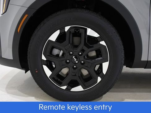 New 2026 Kia Sorento S w/ S Panoramic Sunroof Package image 6