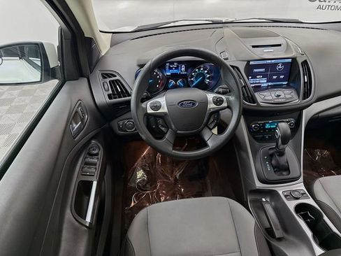 Used 2014 Ford Escape SE w/ Equipment Group 201A image 22