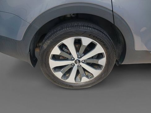 Used 2021 Kia Telluride S FWD image 10