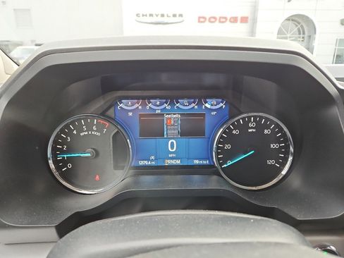 Used 2024 Ford Expedition Max XLT image 9