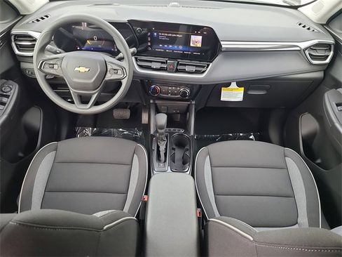 New 2026 Chevrolet TrailBlazer LT w/ Driver Confidence Package image 16