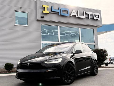 Used 2023 Tesla Model X AWD/4WD image 3