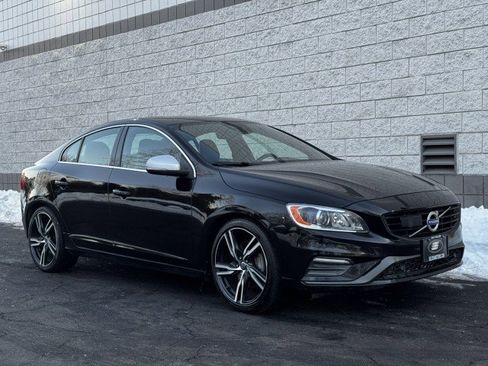 Used 2017 Volvo S60 T6 R-Design Platinum w/ Climate Package image 16