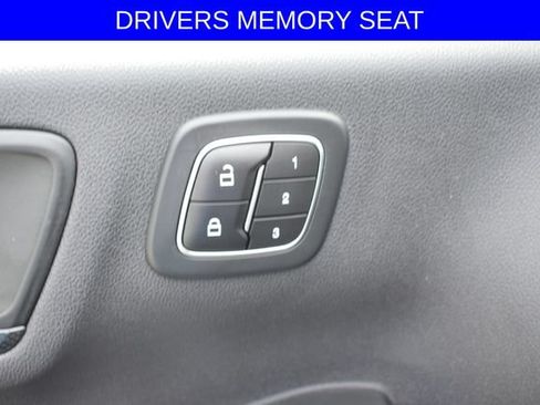 Used 2023 Ford Escape ST-Line Elite w/ Premium Technology Package AWD/4WD image 5