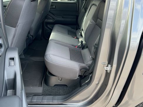 New 2026 Nissan Frontier SV image 21