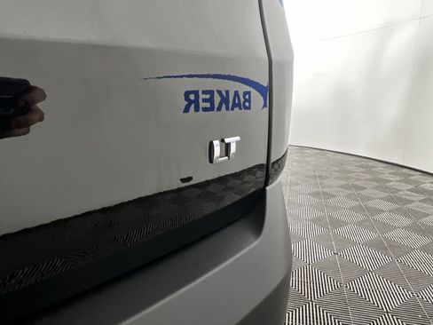 Certified 2023 Chevrolet Traverse LT AWD/4WD image 31
