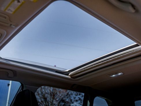 Used 2022 Subaru Forester Touring image 34